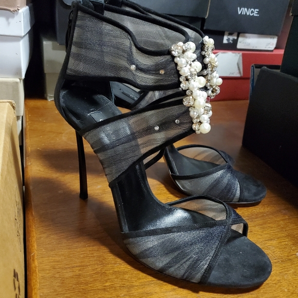 Sz 36.5 and 40.5 NIB $995 Casadei heels